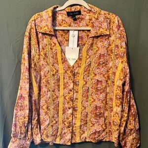 Oak & Trellis Floral Top